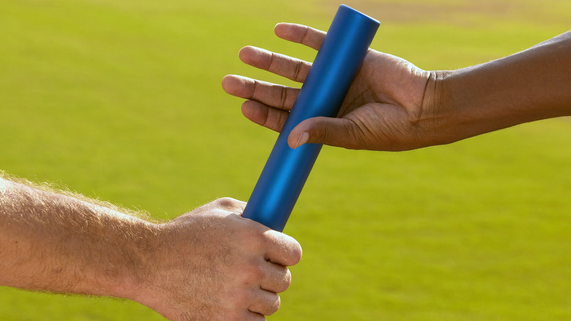 全景直播与多角度切换技术结合，让全球观众零距离感受比赛盛宴